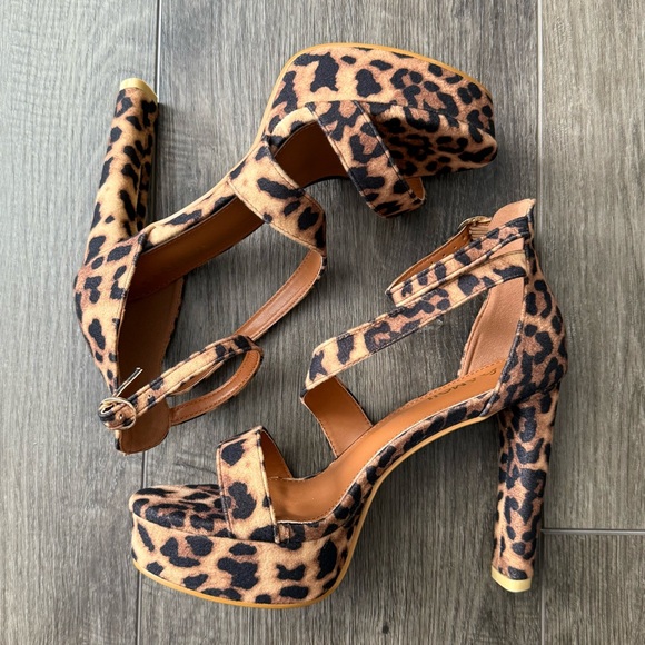 Women's Block Heels 4 Inch Platform Heels NIB - Picture 5 of 10